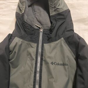 Boys Columbia Winter Jacket.  Black and grey.  Never worn in new condition!